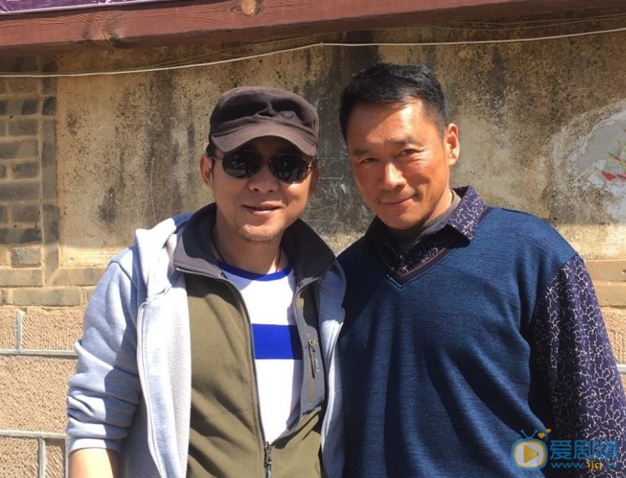 溫暖的村莊劇情介紹