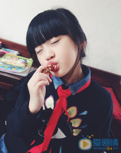 因為遇見你金依蓓是誰扮演的？金依蓓扮演者王芷璇個人資料介紹