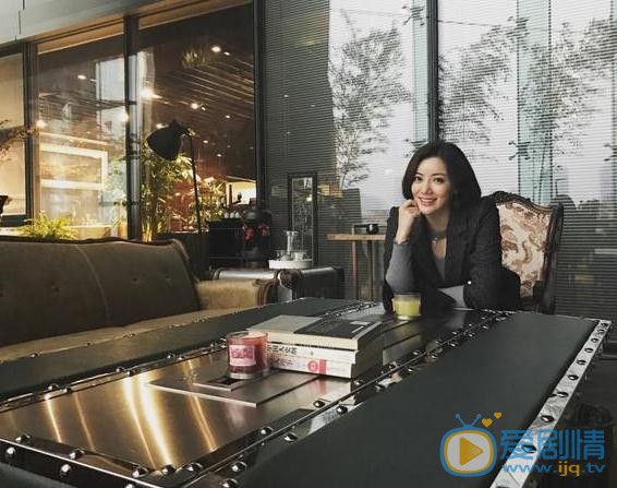 警花與警犬之再上征程顧依依是誰演的？顧依依扮演者李晨熙個人資料、寫真及生活照欣賞