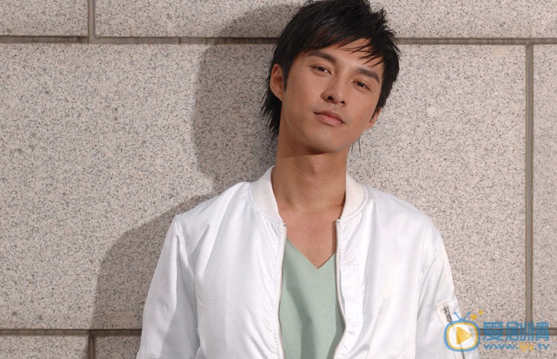 黃嘉樂個人資料 黃嘉樂演藝經歷 黃嘉樂寫真圖片