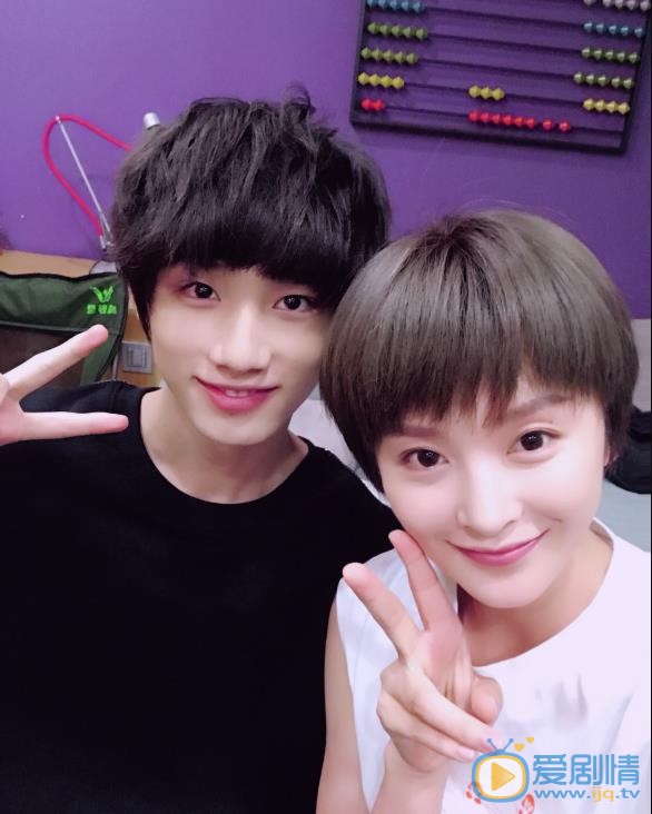 甜蜜暴擊程亞楠是誰扮演的?甜蜜暴擊程亞楠扮演者李萌萌個人資料、海量生活照