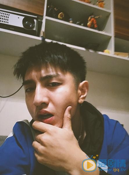 你和我的傾城時光厲致誠是誰演的?厲致誠扮演者金瀚個人資料、寫真及生活照欣賞