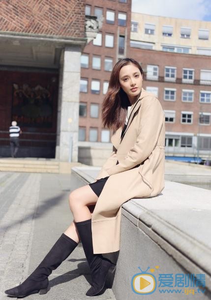 巴清傳巴七芙是誰？巴七芙扮演者彭小苒個人資料、寫真及生活照欣賞