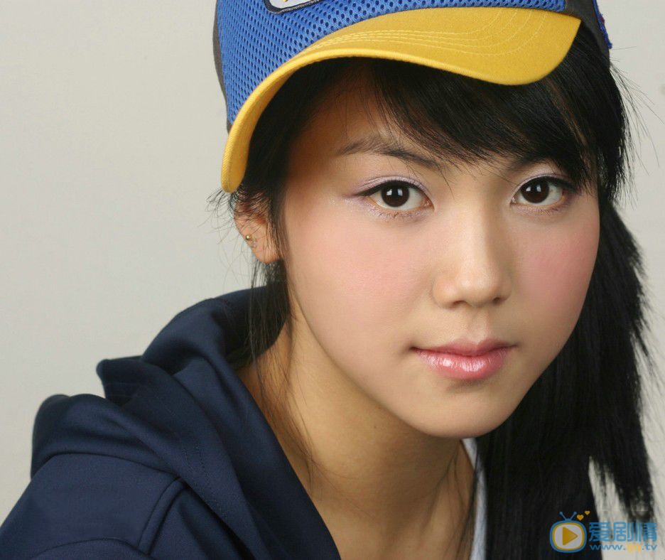 金玉彬個人資料簡介 金玉彬演藝經歷 金玉彬寫真圖片