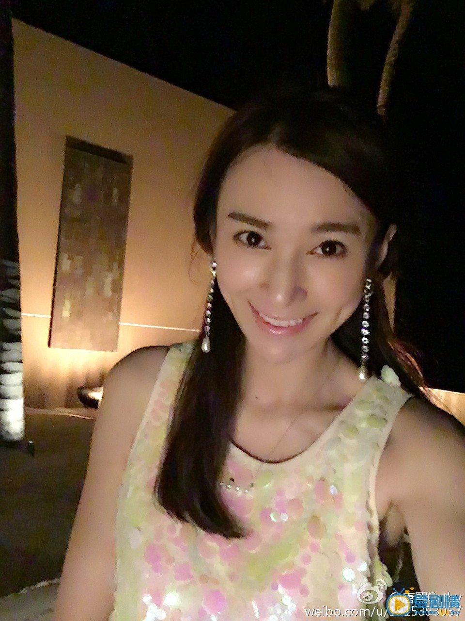 劉海戲金蟾蘿蔓艾晴扮演者唐熙寫真及生活照欣賞