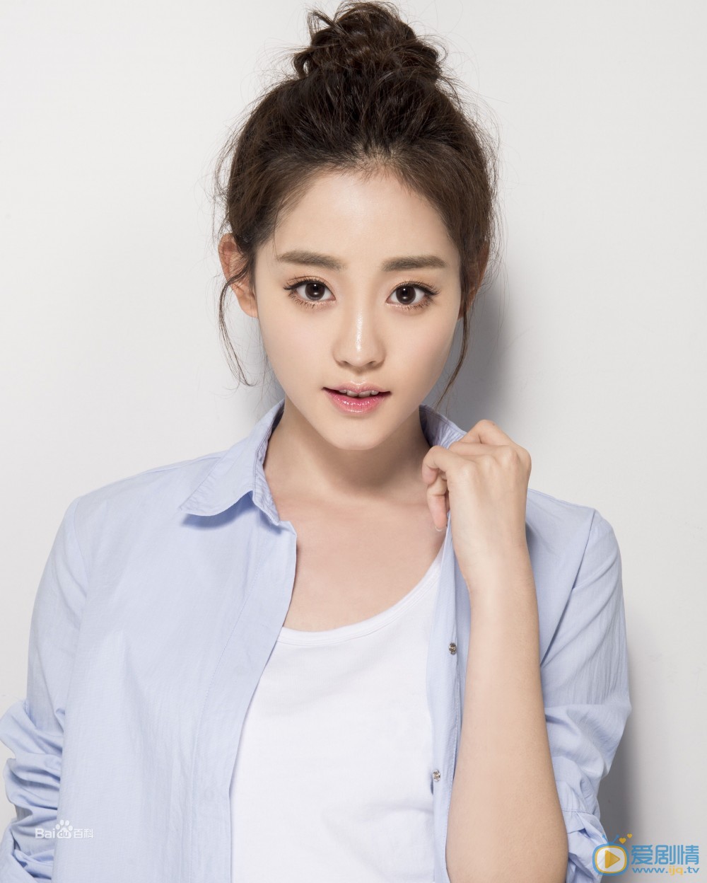 談判官商碧晨扮演者祝緒丹寫真生活照